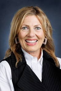 photo of Dana Kasper