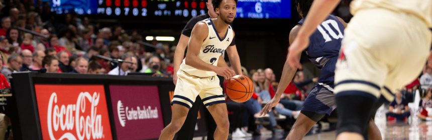 Liberty Mens Basketball Start Strong In First Home Conference Game The Liberty Champion 1837